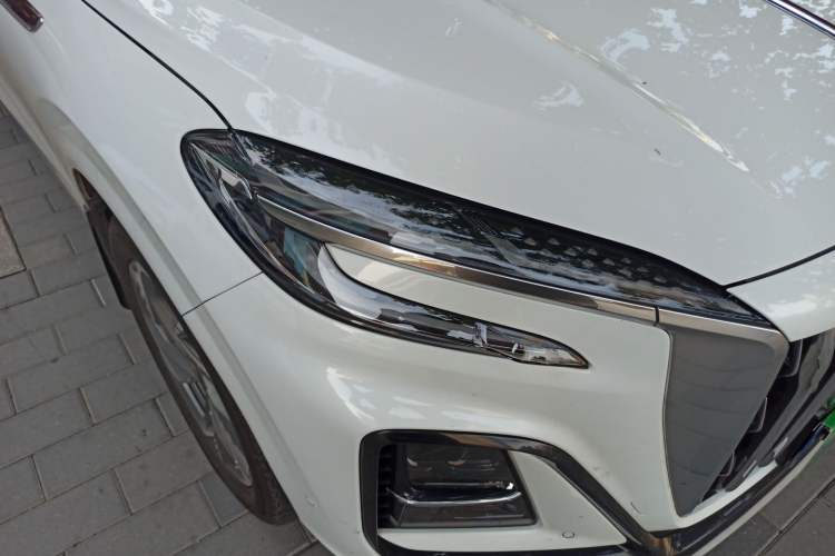 Used Hongqi HS3 2023 2.0T All-Wheel-Drive Youwei Version Right Front Headlight