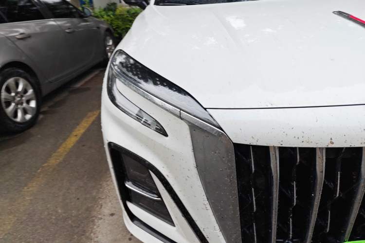 Used Hongqi HS3 2023 2.0T Two-Wheel Drive Available Version Right Front Headlight