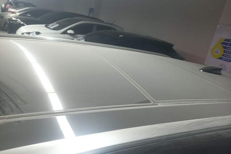 Used Hongqi HS3 2023 1.5T Two-Wheel Drive Shanwei Edition Roof
