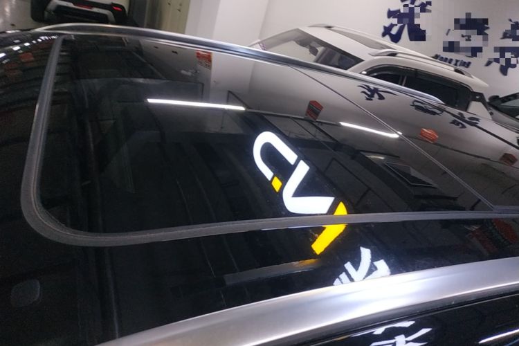 Used Hongqi HS3 2023 2.0T All-Wheel-Drive Youwei Version Roof