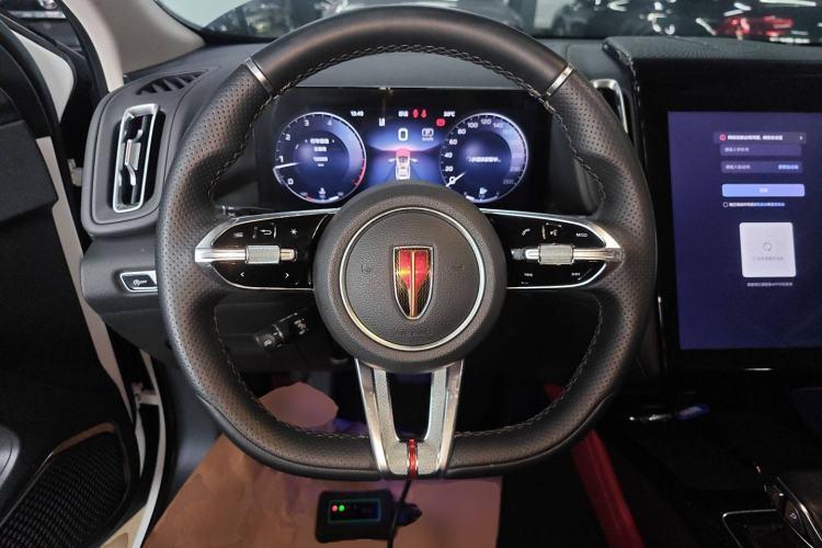 Used Hongqi HS3 2023 1.5T Two-Wheel Drive Shanwei Edition Steering Wheel