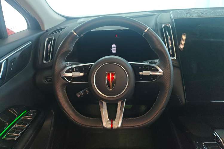 Used Hongqi HS3 2023 1.5T Two-Wheel Drive Shanwei Edition Steering Wheel