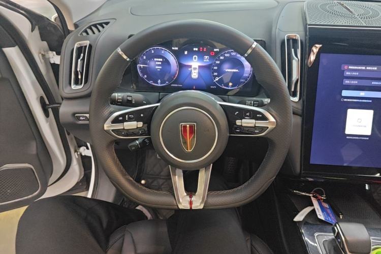 Used Hongqi HS3 2023 1.5T Two-Wheel Drive Shanwei Edition Steering Wheel