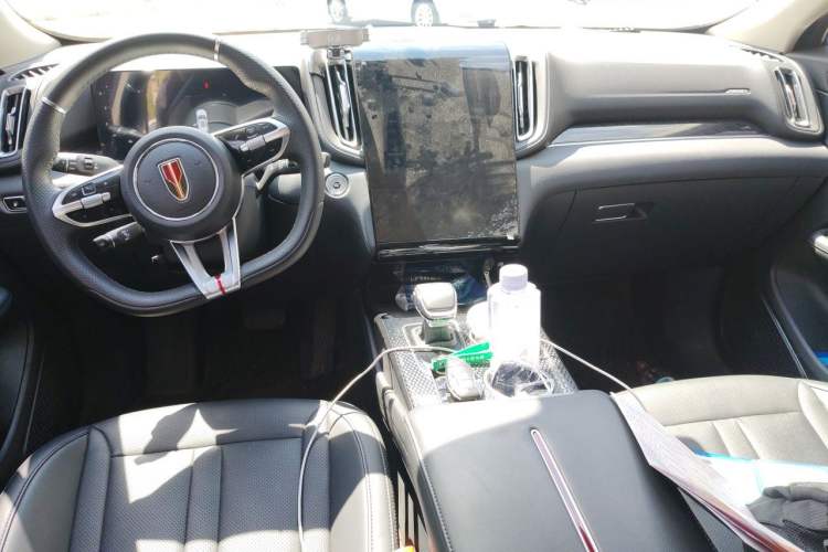 Used Hongqi HS3 2024 1.5T Shanwei Edition Center Console