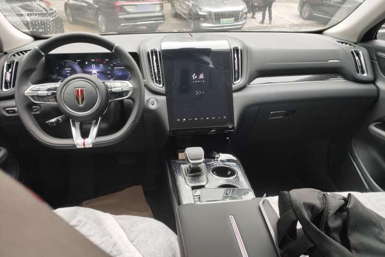 Used Hongqi HS3 2024 1.5T Shanwei Edition Center Console