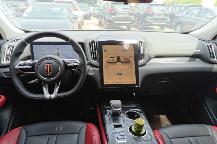 Used Hongqi HS3 2024 1.5T Shanwei Edition Center Console