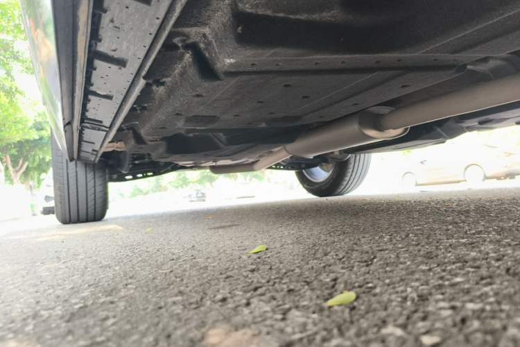 Used Hongqi HS3 2024 1.5T Shanwei Edition Chassis Front Right
