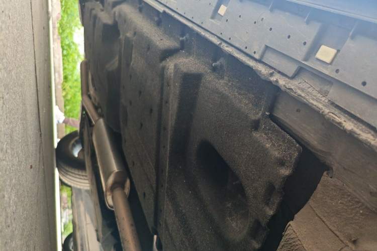 Used Hongqi HS3 2024 1.5T Shanwei Edition Chassis Front Right