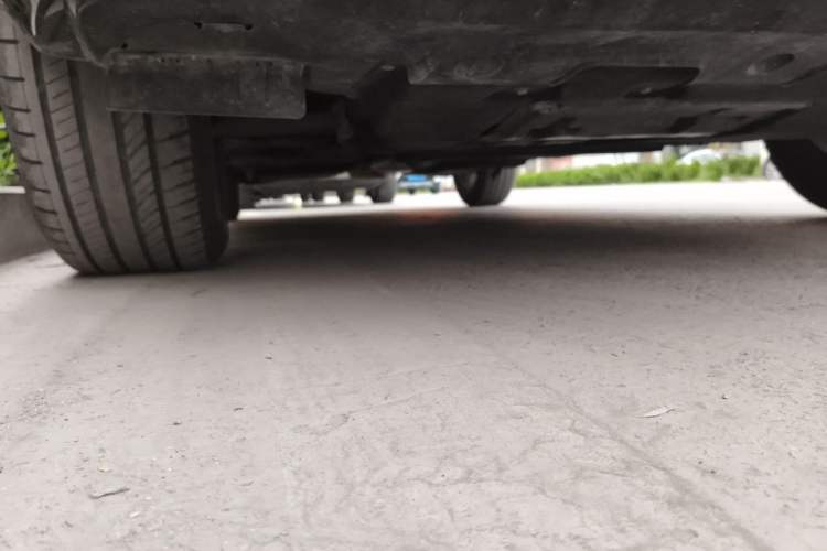 Used Hongqi HS3 2024 1.5T Shanwei Edition Chassis Front Right