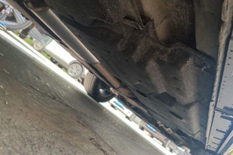 Used Hongqi HS3 2024 1.5T Shanwei Edition Chassis Rear Right
