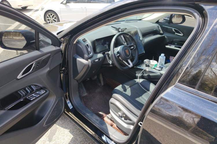 Used Hongqi HS3 2024 1.5T Shanwei Edition Driver Seat