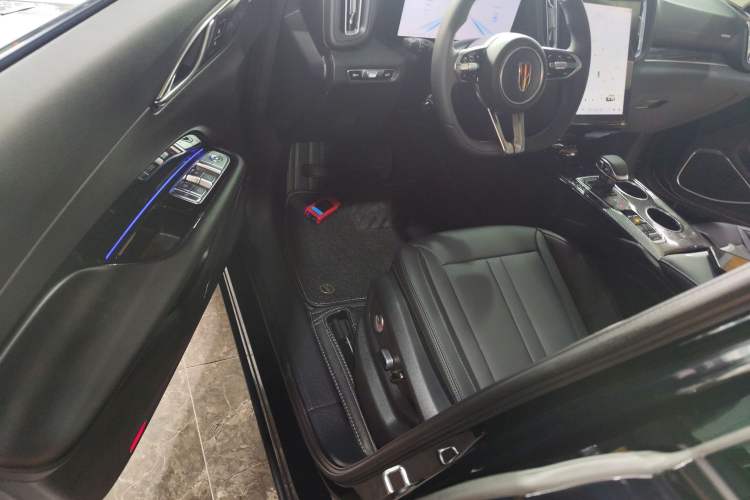 Used Hongqi HS3 2024 1.5T Shanwei Edition Driver Seat