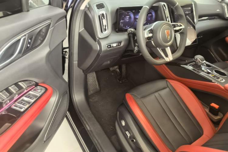 Used Hongqi HS3 2024 1.5T Shanwei Edition Driver Seat