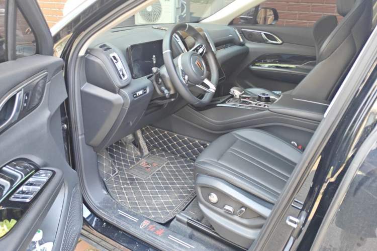 Used Hongqi HS3 2024 1.5T Shanwei Edition Driver Seat