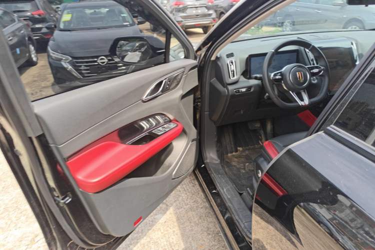 Used Hongqi HS3 2024 1.5T Shanwei Edition Driver Seat