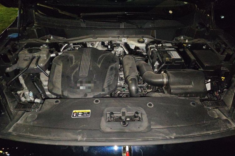 Used Hongqi HS3 2024 1.5T Shanwei Edition Engine Bay