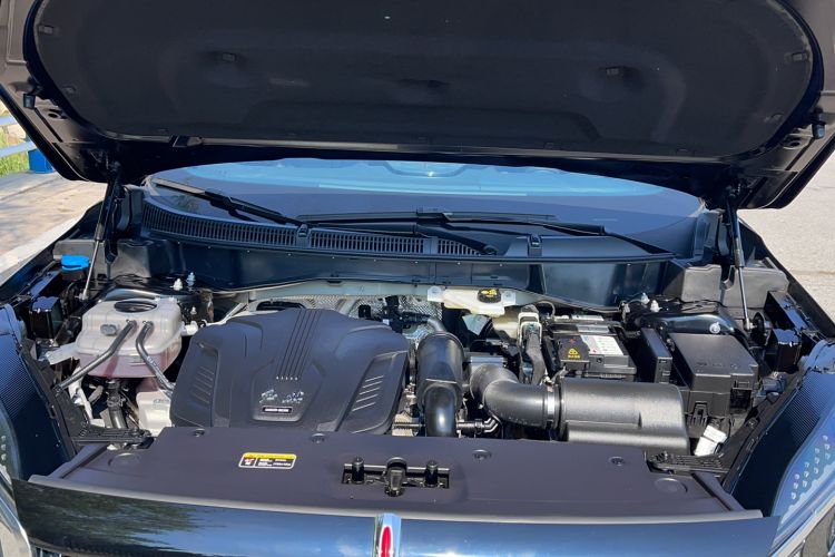 Used Hongqi HS3 2024 1.5T Shanwei Edition Engine Bay