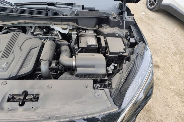 Used Hongqi HS3 2024 1.5T Shanwei Edition Engine Bay Left