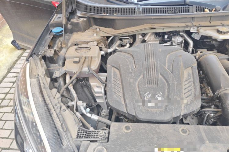 Used Hongqi HS3 2024 1.5T Shanwei Edition Engine Bay Right
