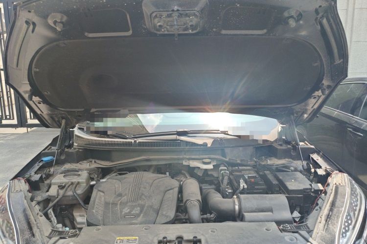 Used Hongqi HS3 2024 1.5T Shanwei Edition Engine Bay