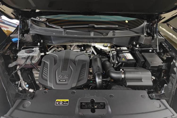Used Hongqi HS3 2024 1.5T Shanwei Edition Engine Bay
