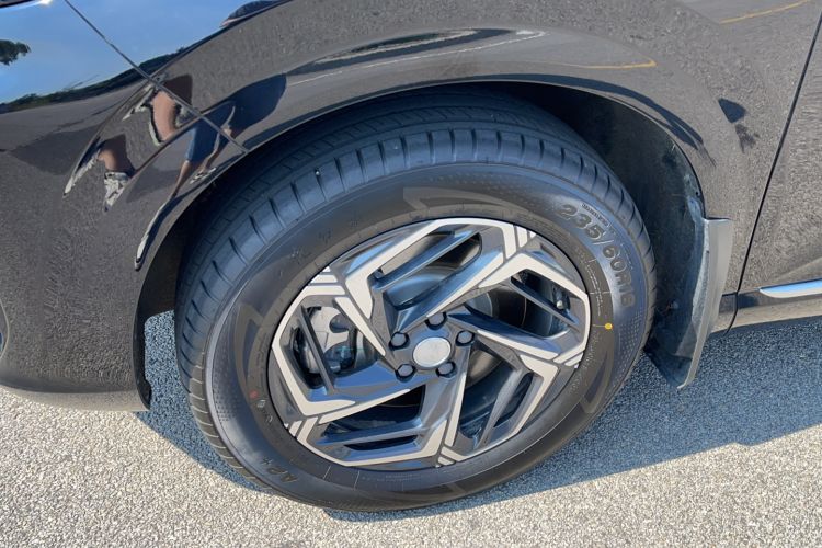 Used Hongqi HS3 2024 1.5T Shanwei Edition Exterior 4