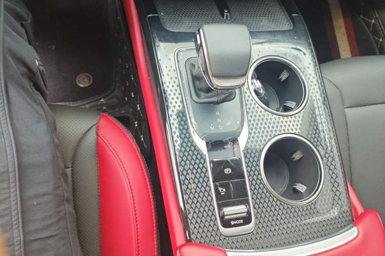 Used Hongqi HS3 2024 1.5T Shanwei Edition Gear Lever