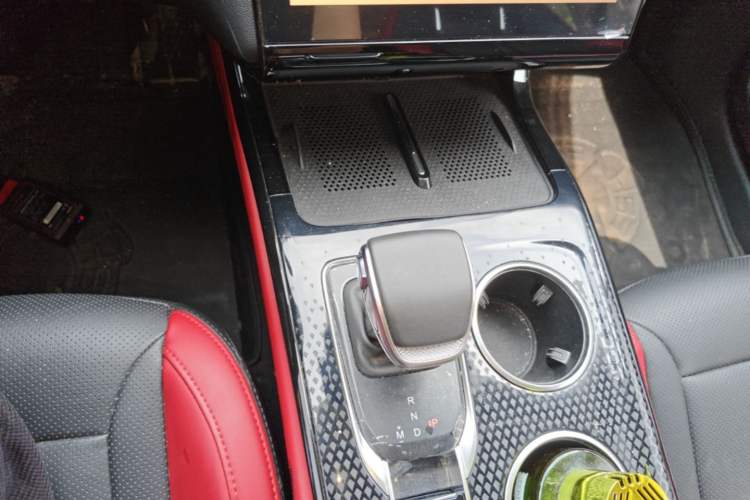 Used Hongqi HS3 2024 1.5T Shanwei Edition Gear Lever