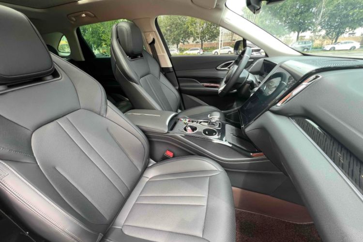 Used Hongqi HS3 2024 1.5T Shanwei Edition Interior 11