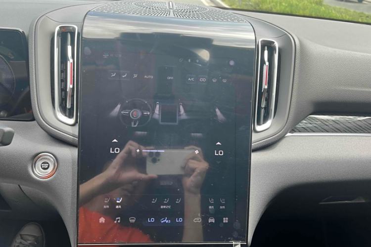 Used Hongqi HS3 2024 1.5T Shanwei Edition Interior 3