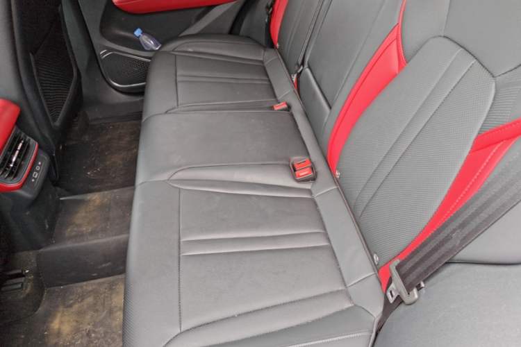 Used Hongqi HS3 2024 1.5T Shanwei Edition Left Rear Seat