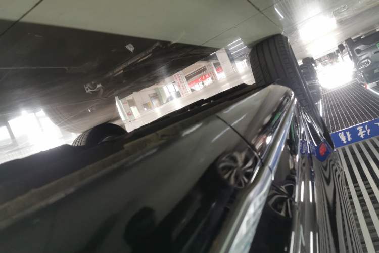Used Hongqi HS3 2024 1.5T Shanwei Edition Left Side Sill