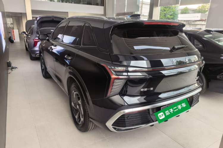 Used Hongqi HS3 2024 1.5T Shanwei Edition Rear Left 45 Deg