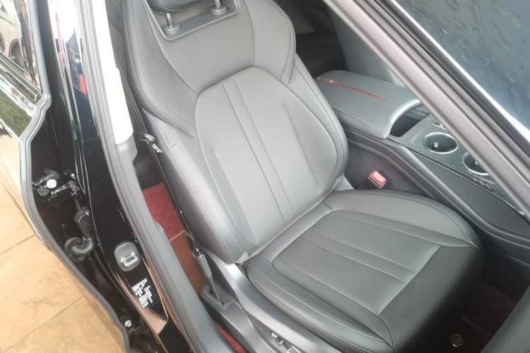 Used Hongqi HS3 2024 1.5T Shanwei Edition Right Front Seat