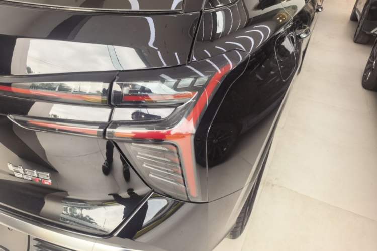 Used Hongqi HS3 2024 1.5T Shanwei Edition Right Rear Taillight