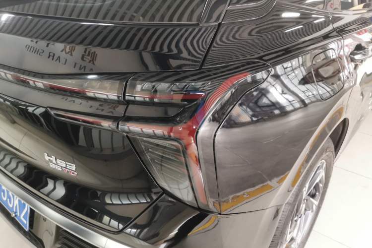 Used Hongqi HS3 2024 1.5T Shanwei Edition Right Rear Taillight