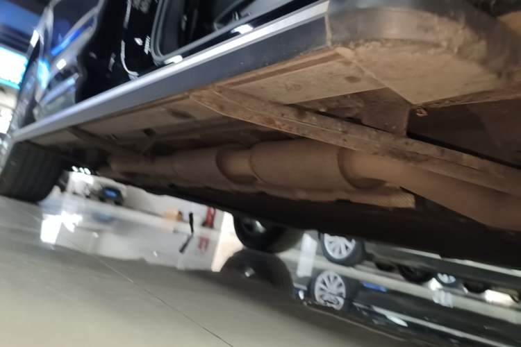 Used Hongqi HS3 2024 1.5T Shanwei Edition Right Side Sill