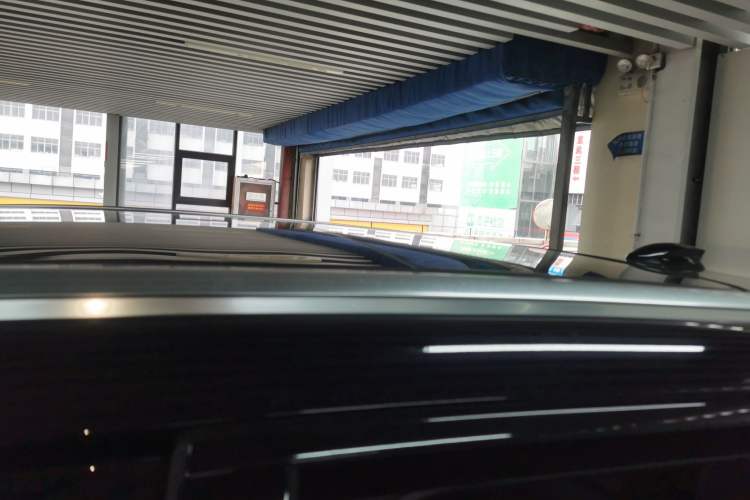 Used Hongqi HS3 2024 1.5T Shanwei Edition Roof