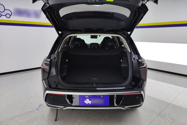 Used Hongqi HS3 2024 1.5T Shanwei Edition Trunk