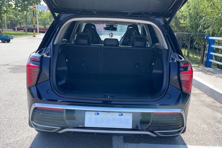 Used Hongqi HS3 2024 1.5T Shanwei Edition Trunk