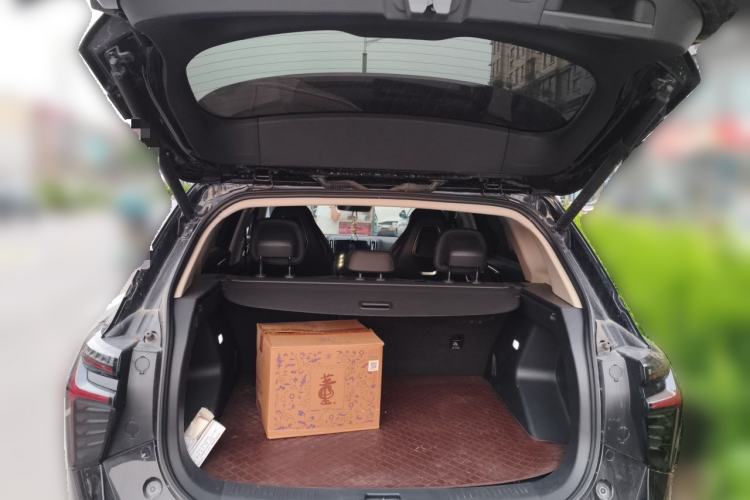 Used Hongqi HS3 2024 1.5T Shanwei Edition Trunk