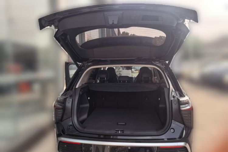 Used Hongqi HS3 2024 1.5T Shanwei Edition Trunk