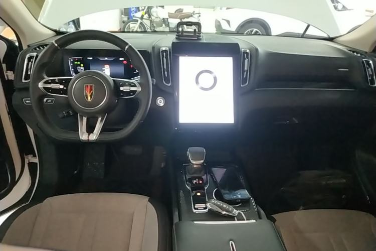 Used Hongqi HS3 2024 1.5T Zhiwei Edition Center Console