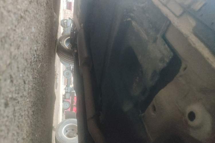 Used Hongqi HS3 2024 1.5T Zhiwei Edition Chassis Front Right