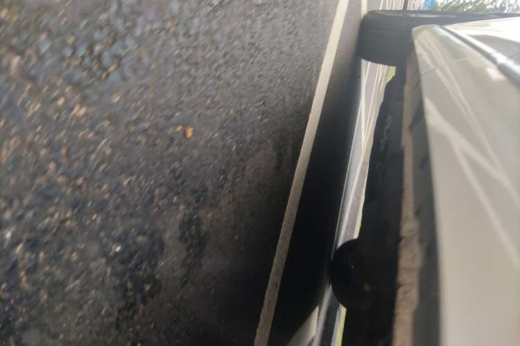 Used Hongqi HS3 2024 1.5T Shanwei Edition Chassis Rear Left
