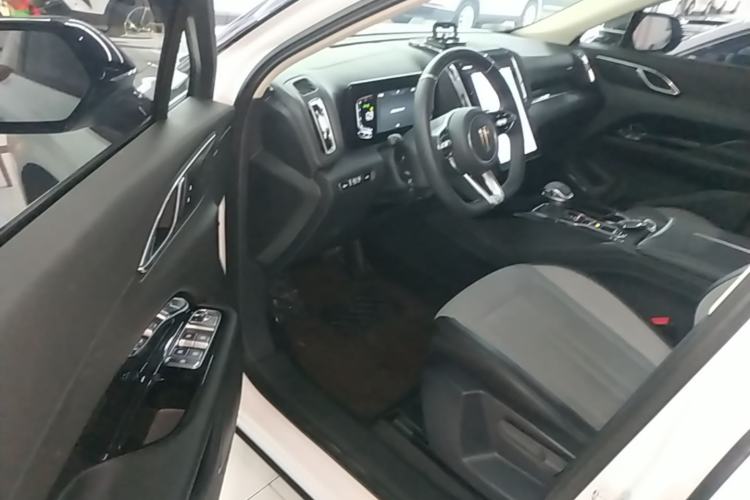 Used Hongqi HS3 2024 1.5T Zhiwei Edition Driver Seat