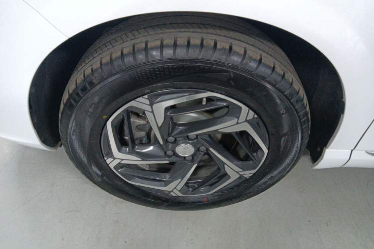 Used Hongqi HS3 2024 1.5T Shanwei Edition Exterior 4
