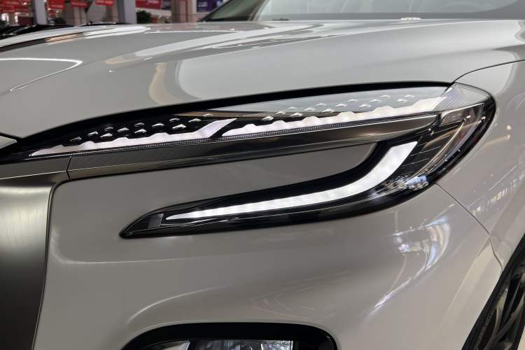 Used Hongqi HS3 2024 1.5T Shanwei Edition Exterior 4
