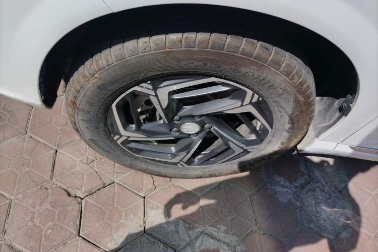 Used Hongqi HS3 2024 1.5T Zhiwei Edition Exterior 4