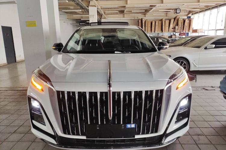 Used Hongqi HS3 2024 1.5T Zhiwei Edition Front
